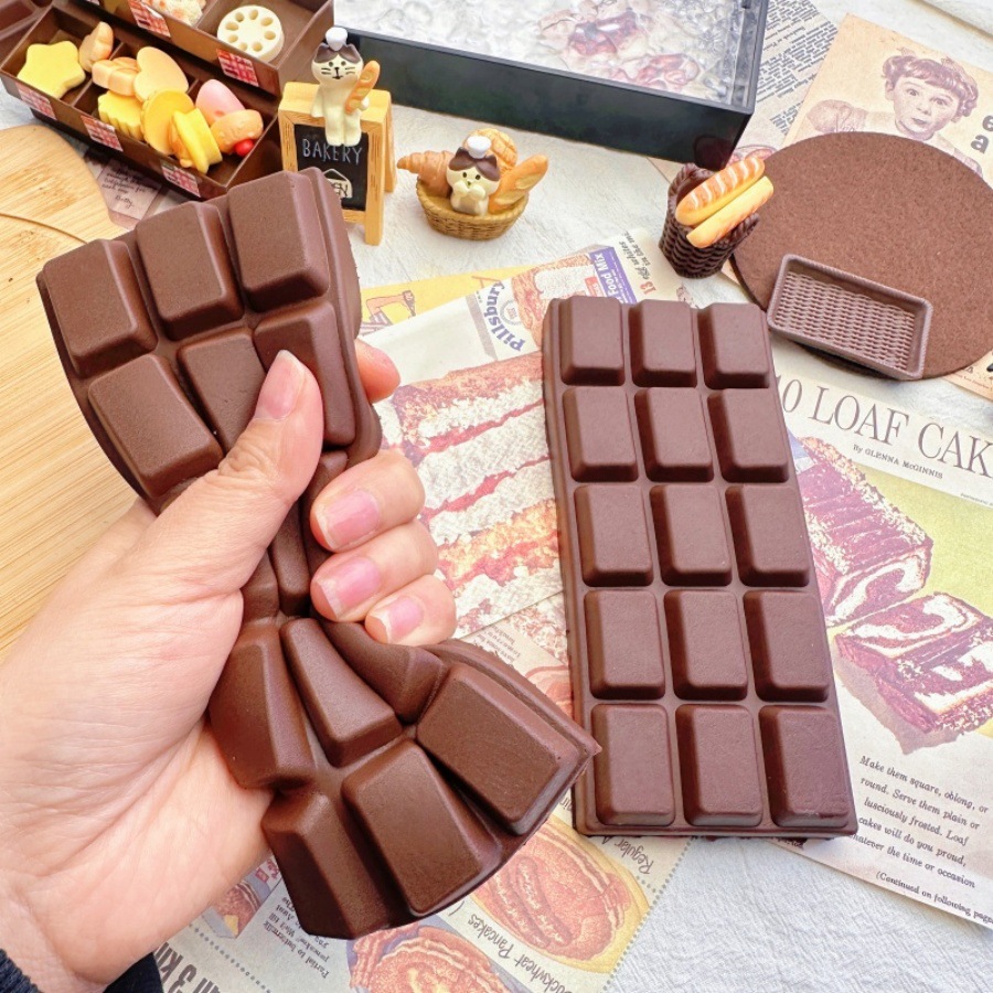 Food Grocery Snacks - Juguete Blandito de Chocolate Simulado, Juguete